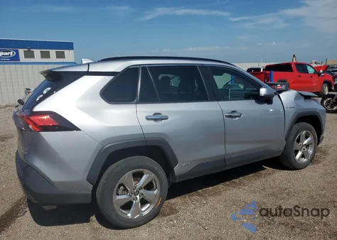 2021 Toyota Rav4 Limited z USA, uszkodzony, nr VIN 4T3D6RFV4MU032653